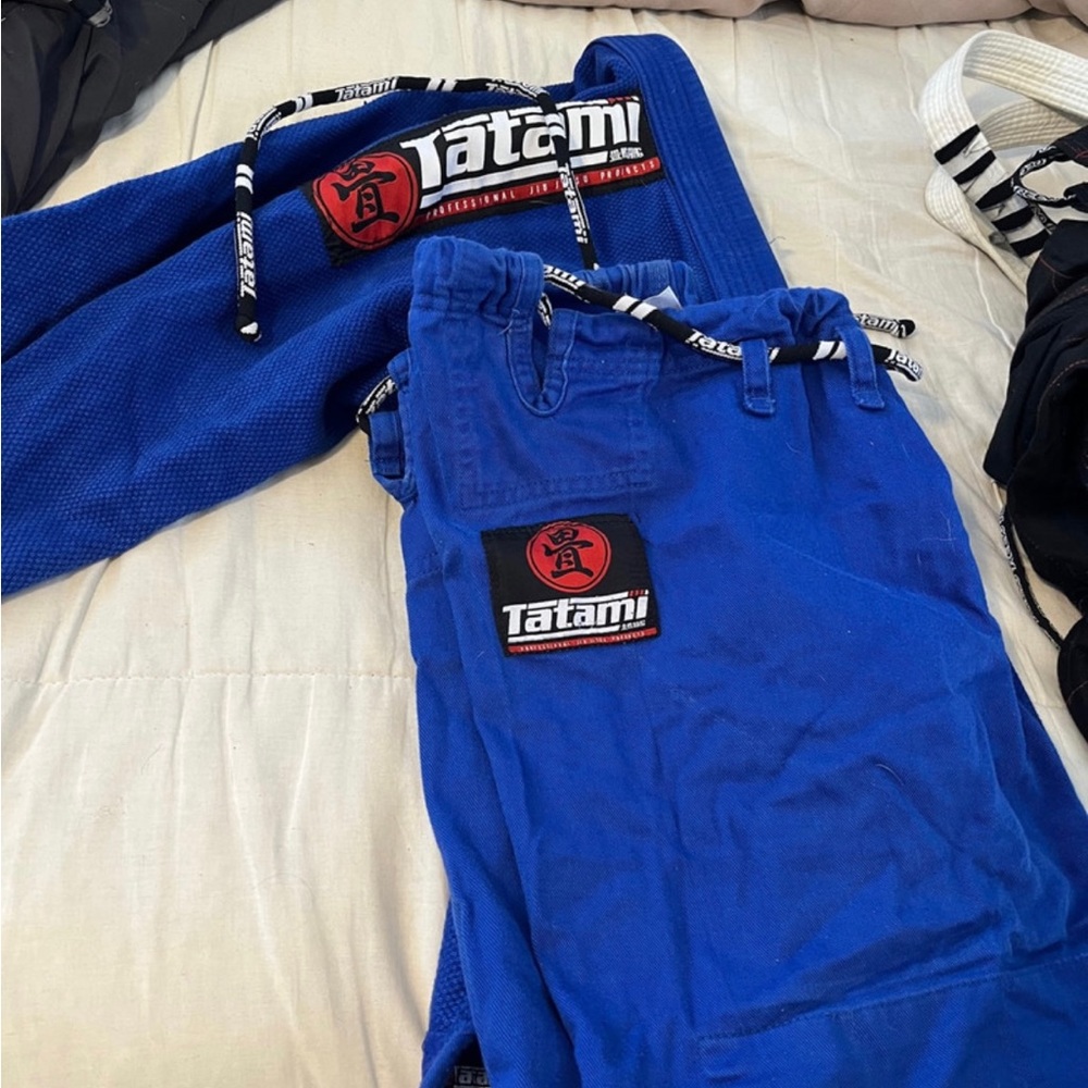 Jujitsu gi